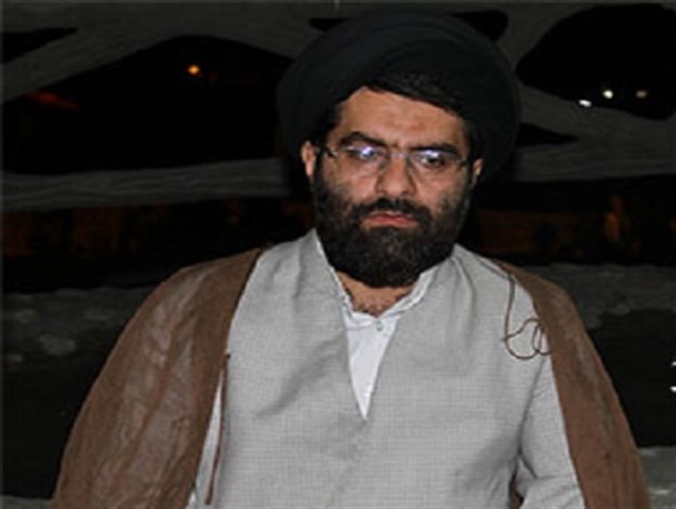 همان هایی که دیروز می گفتند آقا نمی گذارد مذاکره کنیم امروز می گویند آقا می خواست اجازه مذاکره ندهد!