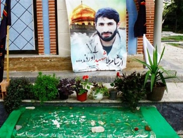 واکنش مادر شهید «سیدرضا طاهر» نسبت به بدحجابی سادات +عکس‌نوشت
