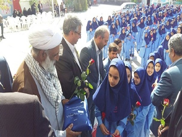 تاکید امام جمعه تربت حیدریه بر لزوم ترویج سبک زندگی اسلامی در مدارس