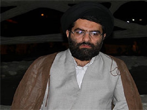 همان هایی که دیروز می گفتند آقا نمی گذارد مذاکره کنیم امروز می گویند آقا می خواست اجازه مذاکره ندهد!