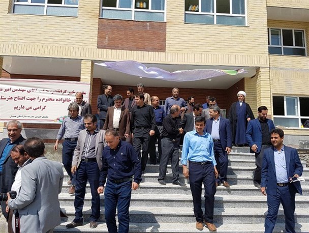 افتتاح مدرسه خیرساز با اعتبار یک میلیارد و ۵۰۰ میلیون تومان