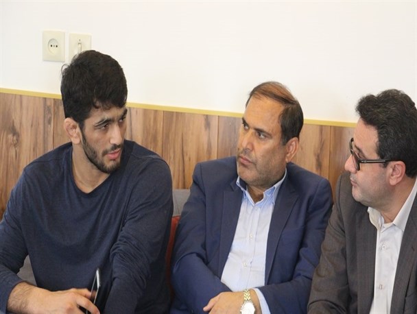 دیدار مسئولان مازندرانی با حسن یزدانی