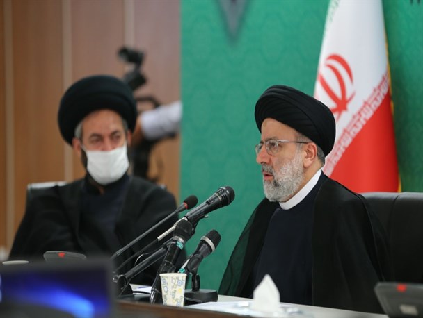 واگذاری کشت و صنعت با جدیت بررسی می‌شود/ هیئت داوری نباید تحت فشار قرار بگیرد / برخی نکات در قرار داد لحاظ نشده است