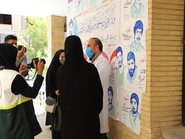 دیدار اصحاب رسانه با کادر درمان بیمارستان هاجر شهرکرد