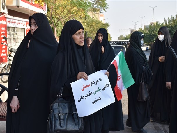 آزادی به معنای برهنگی نیست/ قرآن و عترت خط قرمز ما است