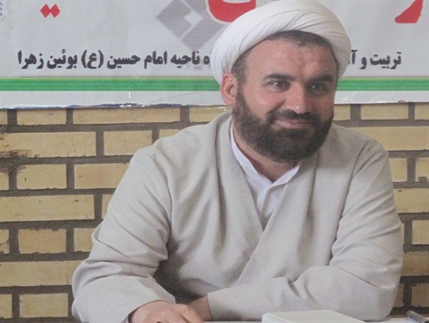 پیروزی انقلاب اسلامی سیاست های غرب را به چالش کشید