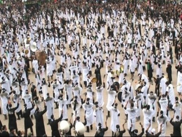 بخشی از آئین عزاداری در شوشتر