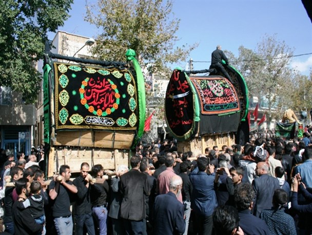 تصاویر مراسم عاشورای حسینی در نراق