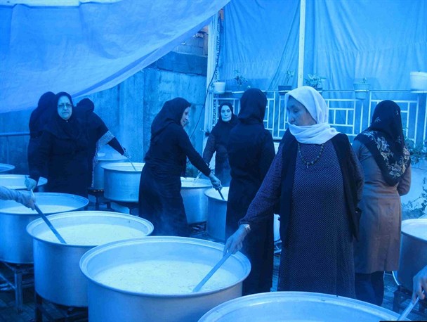 توزیع آش نذری 2500 کیلویی درتالش