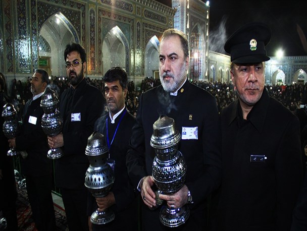مراسم شام غریبان حضرت اباعبدالله الحسین در حرم مطهر رضوی