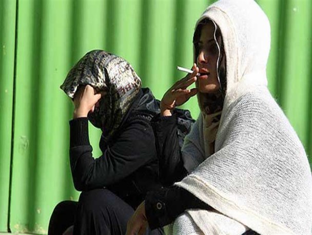 افزایش نگران کننده آمار اعتیاد زنان در کُردستان، تیشه بر پیکره خانواده‌ها