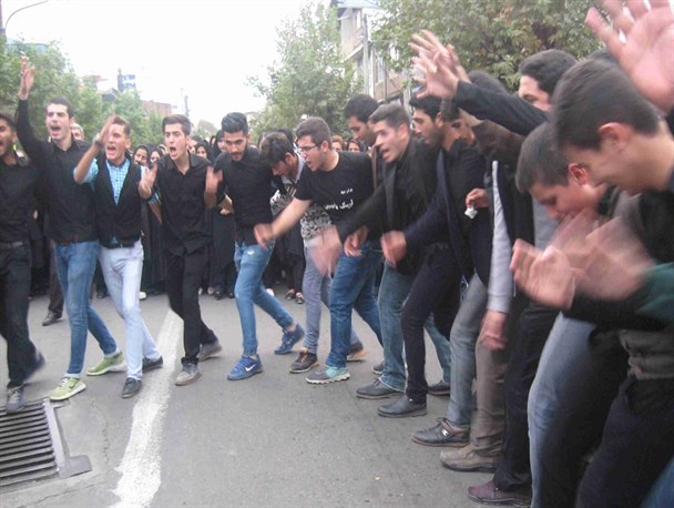 آیین عزاداری « شاخسی واخسی » در تالش برگزار شد