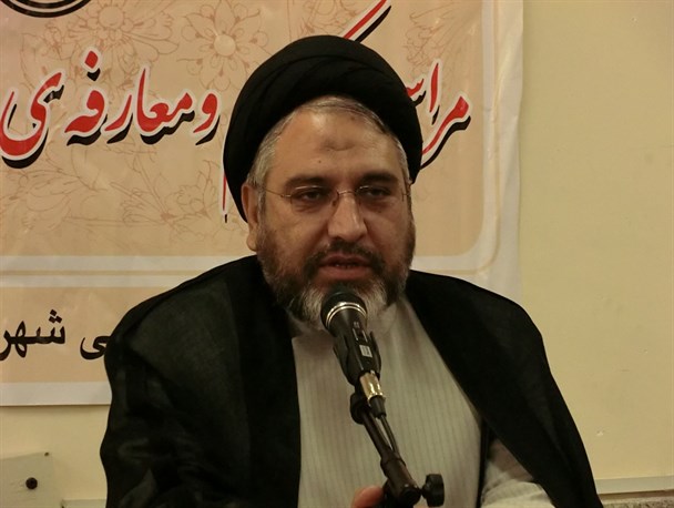 محبت اهل بیت پیامبر(ص) رمز ائتلاف بین مذاهب اسلامی است