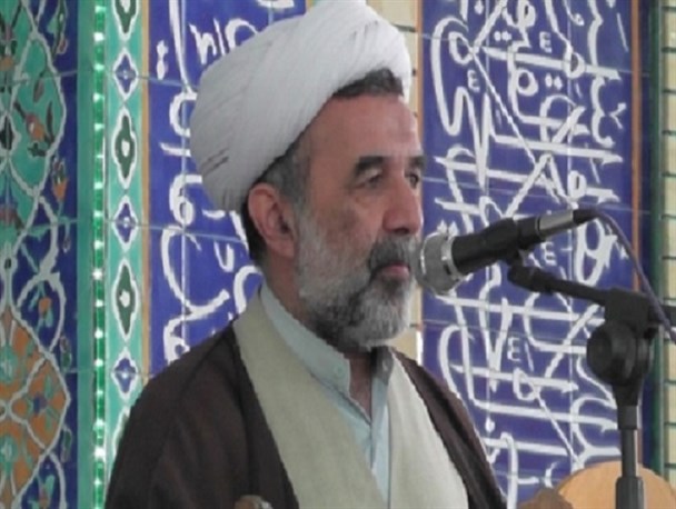 تصور آشتی با کفر یک استراتژی غلط است/ در تعامل با نظام سلطه نباید روحیه ظلم پذیری حاکم شود