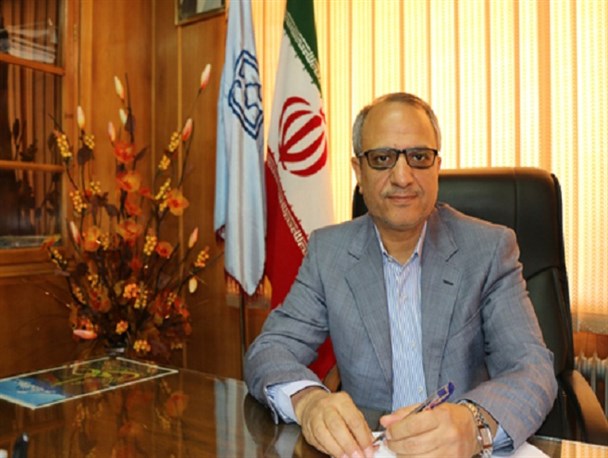 دانشگاه ما فقط نام روزانه و دولتی را یدک می کشد!