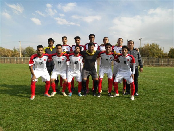 طوفان پرسپولیس برازجان در ۱۰ دقیقه پایانی+عکس