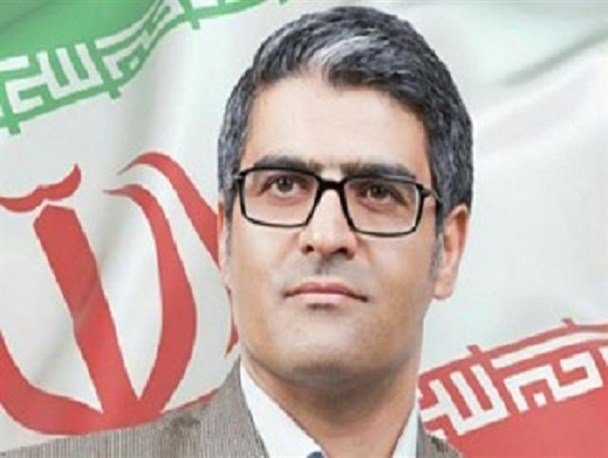 نبود برنامه مشخص در حوزه حمل و نقل عمومی به ترافیک مرکز شهر زنجان افزوده است/ پارکها فاقد کیفیت هستند