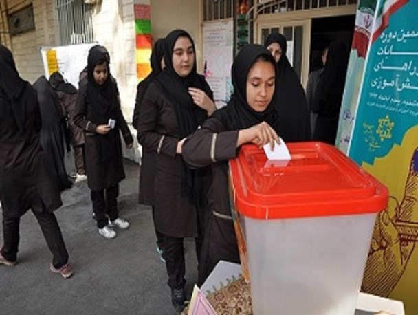 برگزاری انتخابات شوراهای دانش آموزی در ۵۴  آموزشگاه دیّر