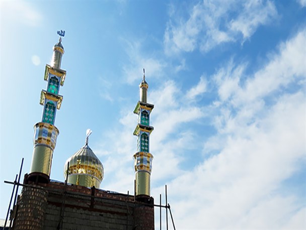 پیشرفت فیزیکی 80 درصدی زائر سرای امام خامنه ای سقز