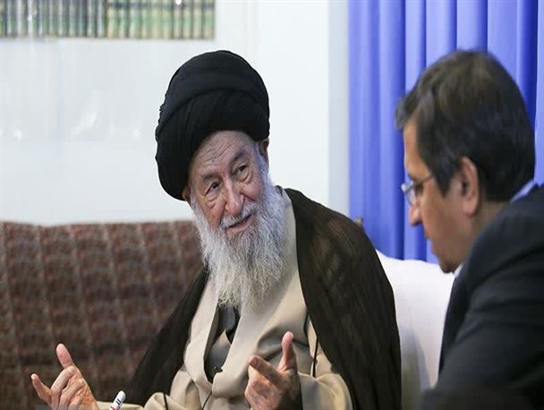 تأکید آیت الله علوی گرگانی بر افزایش ارزش پول ملی، کاهش سود بانکی و برخورد با مفسدان اقتصادی