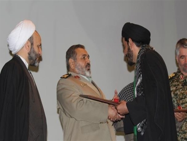 مجمع عالی بسیج شهرستان ملکشاهی به عنوان موفق ترین رده سازمان بسیج شناخته شد