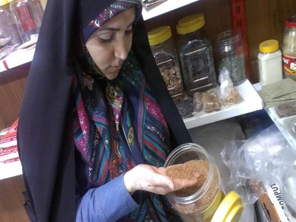 کاری را شروع کردیم که اول و انتهایش روزی حلال است