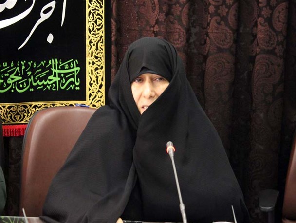 نقش بانوان بسیجی در پاسداری از ارزش های اسلام و انقلاب کمتر از مردان نیست