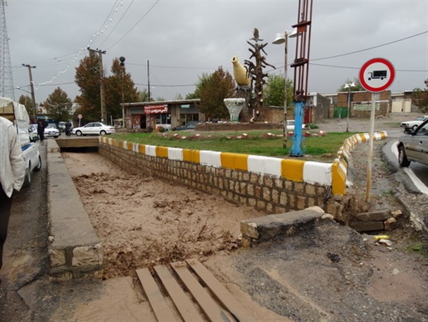تصاویر کانالهای سراب دوره هنگام جاری شدن سیلاب و روزهای بعد