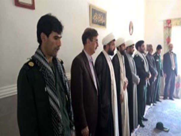 گزارش تصویری/ دیدار با خانواده شهید دشتی در شهرستان نیمروز