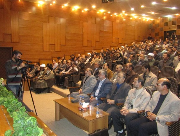 گزارش تصویری از مجمع اساتید بسیجی دانشگاه های استان مرکزی