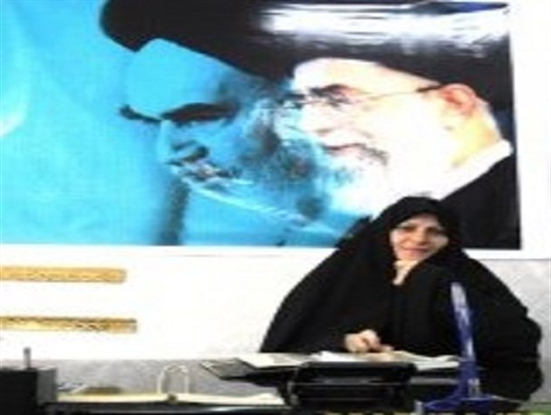 بسیج جامعه زنان پیشگام حرکت های عظیم فکری و هنری است