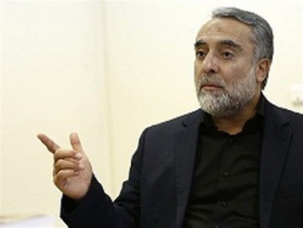 جریان اصلاحات از نظر اعتقادی منحرف است/مسئولان و دولت های ما دیدگاه رهبری را باور ندارند