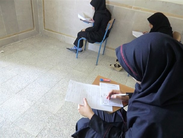 گزارش تصویری/ اجرای آزمون هماهنگ کیفیت بخشی در مدارس متوسطه