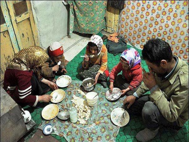 اقتصاد سیر و شکم‌های گرسنه