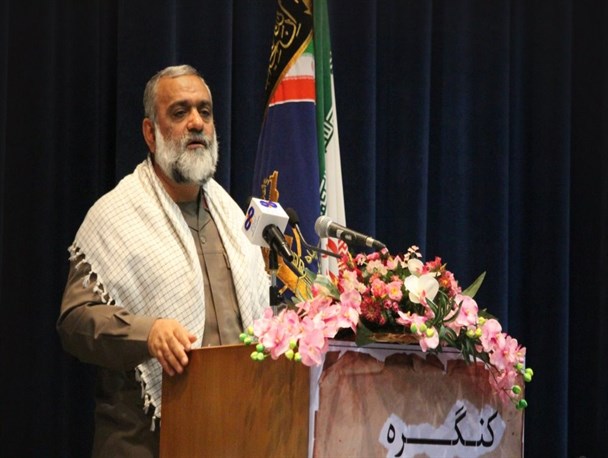 فمینیسم یکی از دروازه های نفوذ استکبار است/ شهیده واعظی خط بطلانی بر تفکر و نگاه مادی غرب به زن است