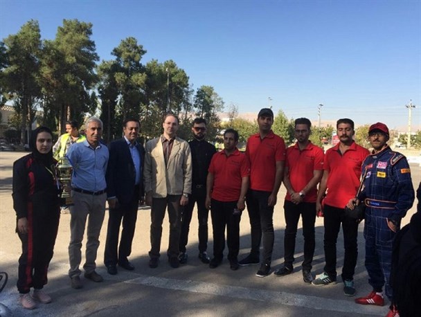 افتخار آفرینی بانوی نی ریزی  در مسابقات اتومبیل‌رانی قهرمانی کشور