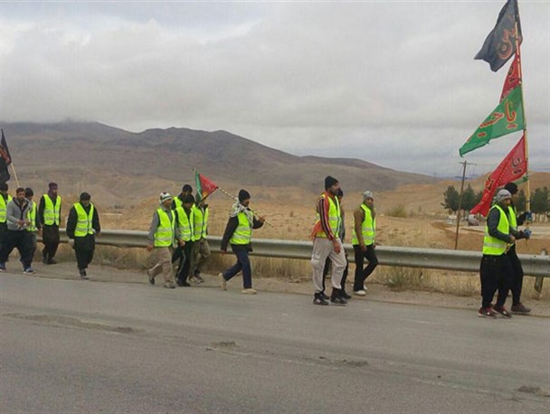 قدم قدم روی آسمان، تا امام مهربانی ها/تصاویر