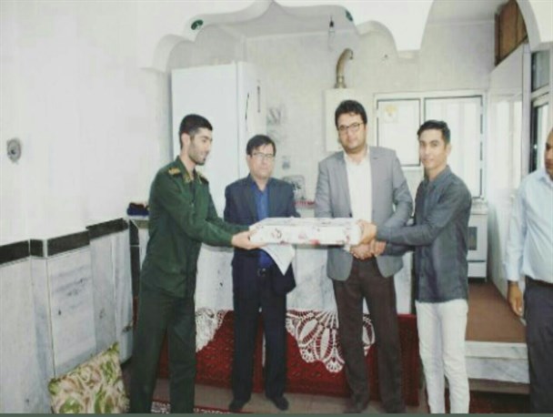 با حمایت بسیج در مسابقات رباتیک کشوری شرکت کردم/ آرزوی پرکردن خلاهای کشور را دارم