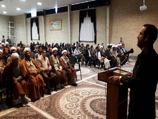 نشست هیات امنای مساجد و فرمانده هان حوزه و پایگاه های مقاومت