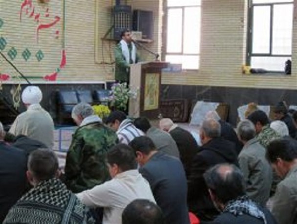 انقلاب ما عصای دست کشورهای مظلوم شده است/ بمباران یمن نشان از ذلّت و استیصال دشمن است