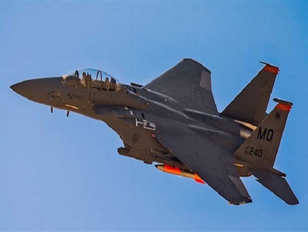 تمرین پرتاب بمب اتمی از سوی «جنگنده‌های اف-15 ایگل آمریکا»