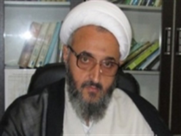 ما باید هدف شهداء را دنبال کنیم / شهداء دانشگاه هدایت هستند