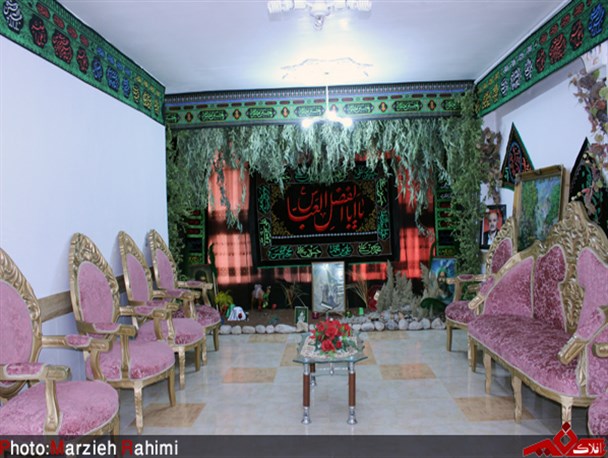 آرایشگاهم بیمه سیدالشهداست/تلاشم این است سبک زندگی ایرانی-اسلامی را تبلیغ کنم