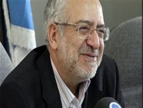 دقایقی پیش وزیر صنعت، معدن و تجارت از پروژه بزرگ فولاد قاینات بازدید کرد