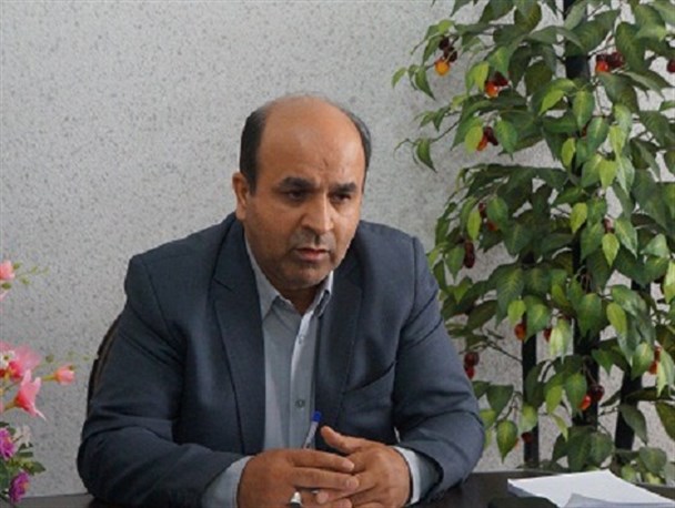 کشف بیش از ۳ هزار کیسه آرد قاچاق در صومعه‌سرا
