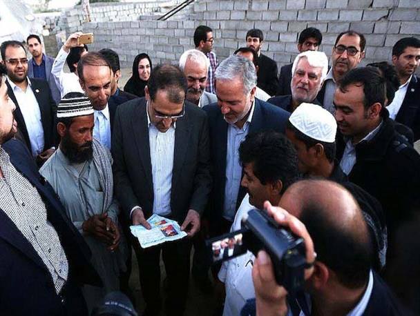 وزیر بهداشت از مراکز درمانی و بهداشتی بندر چابهار بازید کرد/ عکس