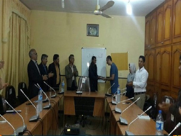زوج دوچرخه سوار سنندجی حامی کودکان کار در کنگان تجلیل شدند+عکس