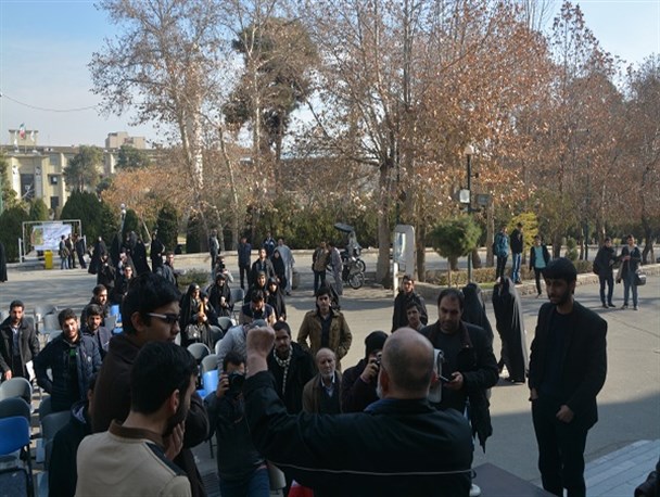 بازدید کاروان «روایت فتنه» از محل‌های فتنه ۸۸+ گزارش تصویری