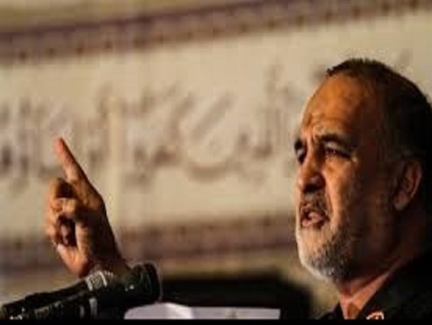 نتیجه معامله با آمریکا هیچگاه "برد - برد" نخواهد شد/ دستگیری تیم های تروریستی مایه عزت نظام اسلامی ایران است