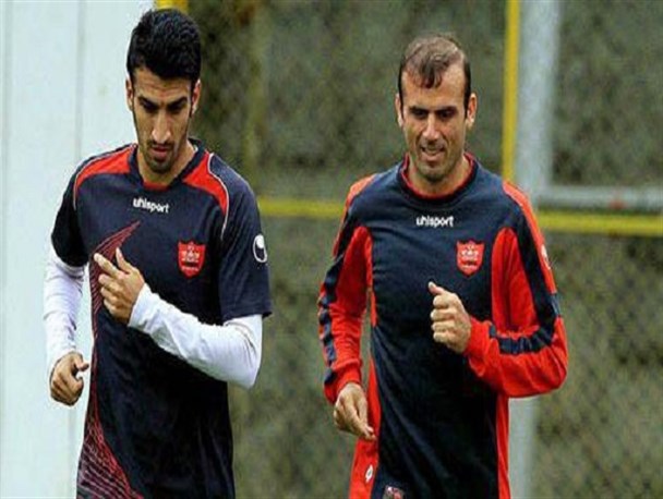 دو بازیکنان تیم پرسپولیس به بوشهر سفر می کنند